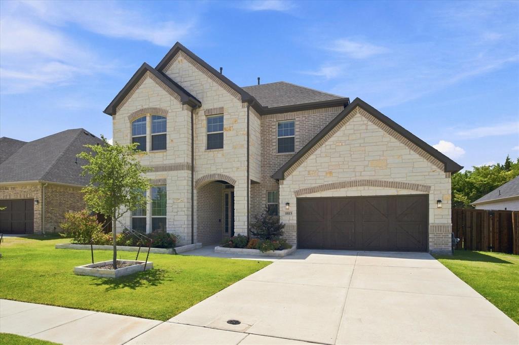 1815 Navarre Way Property Photo 1