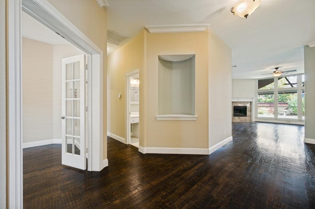 850 Woodview Drive Property Photo 4
