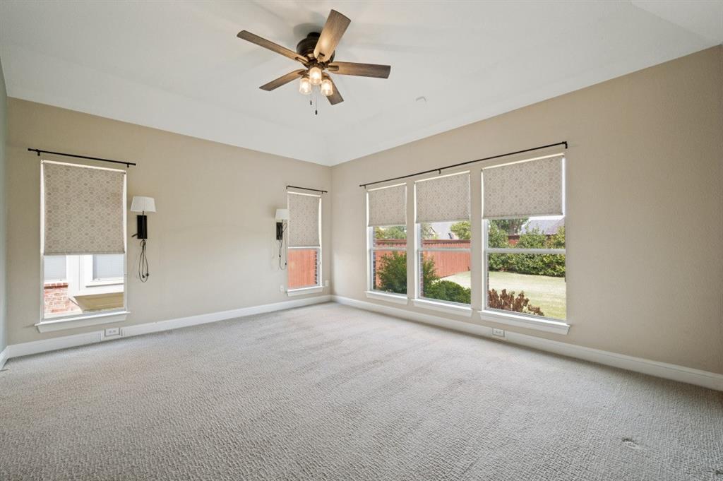 850 Woodview Drive Property Photo 13
