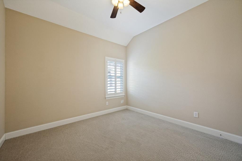 850 Woodview Drive Property Photo 17