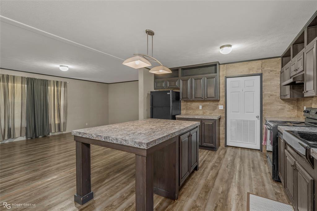 313 Cass Pvt Drive Property Photo 10