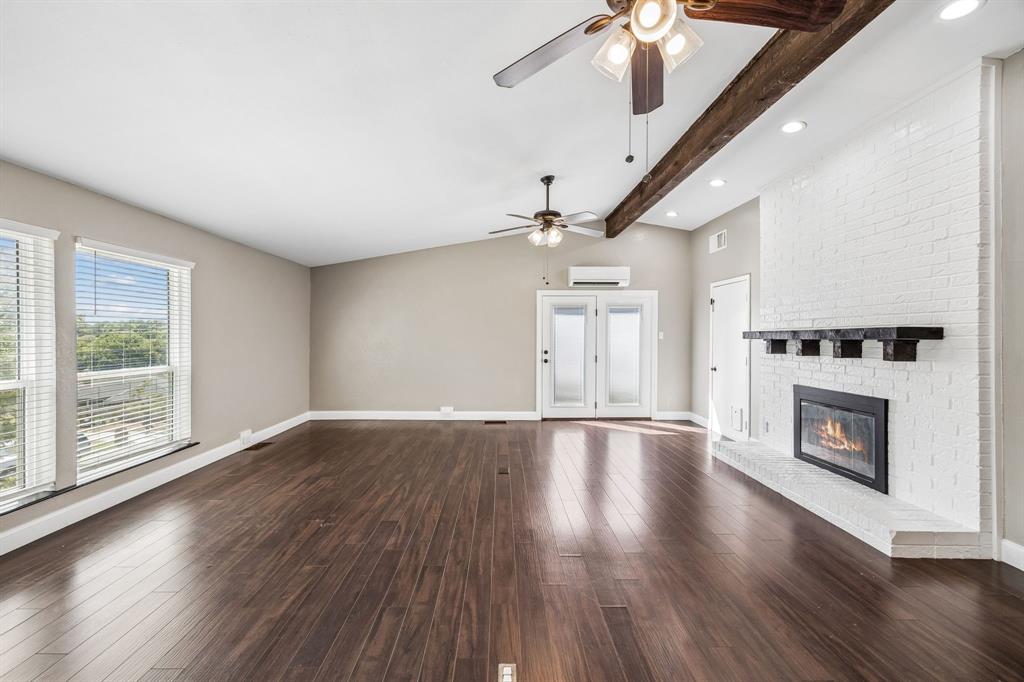 8724 Overland Drive Property Photo 6