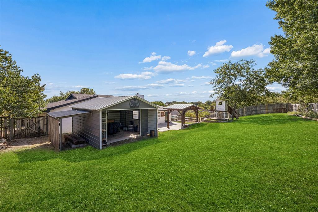 8724 Overland Drive Property Photo 34