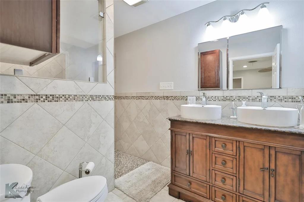 718 Green Valley Drive Property Photo 13
