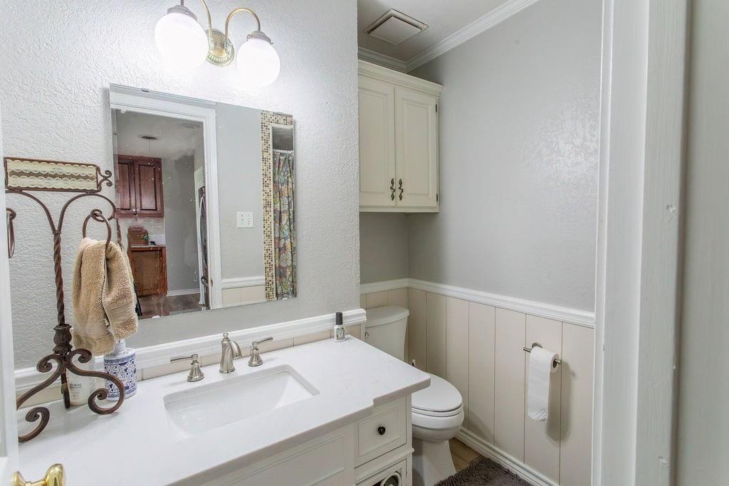 718 Green Valley Drive Property Photo 14