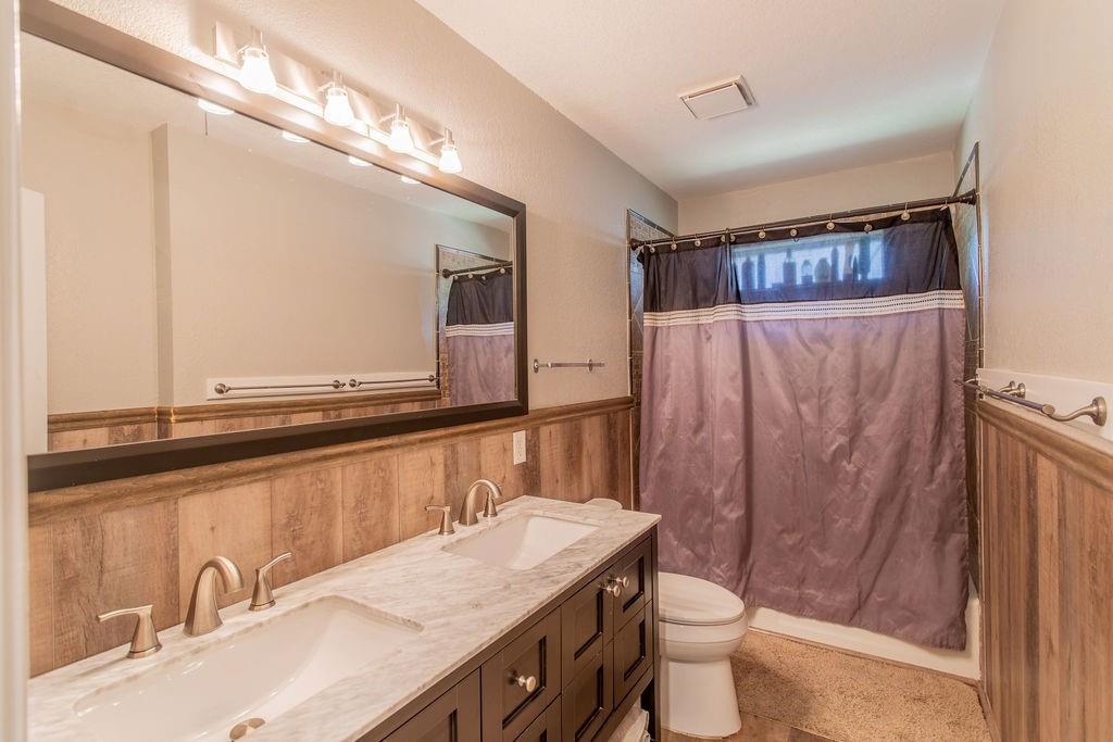 718 Green Valley Drive Property Photo 17