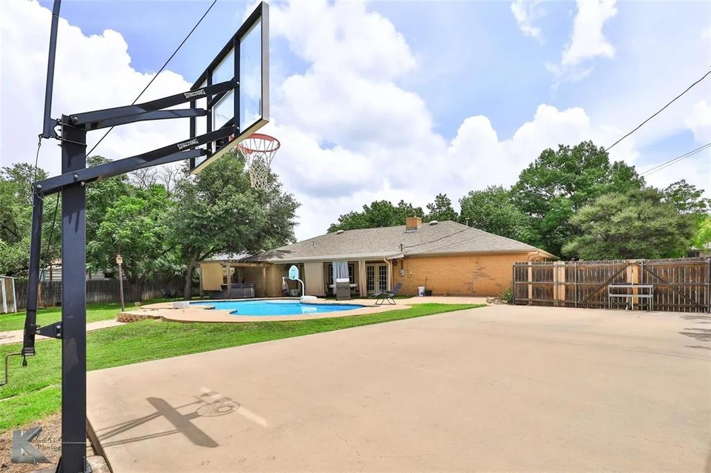 718 Green Valley Drive Property Photo 22