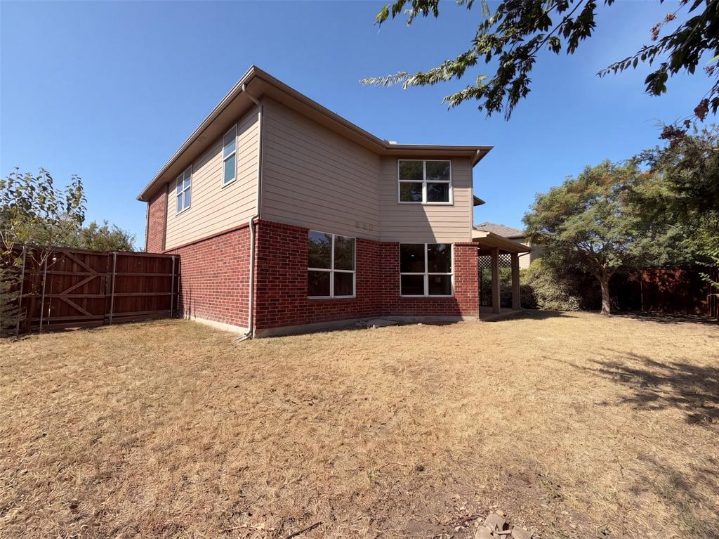 3933 Grizzly Hills Circle Property Photo 5