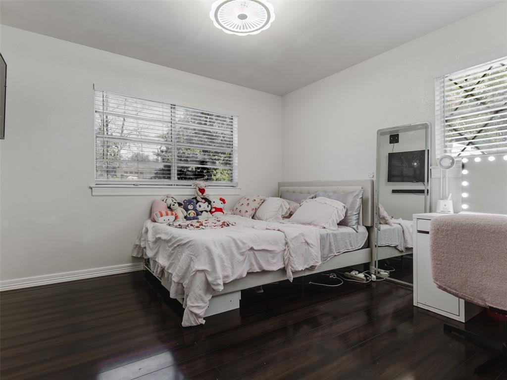500 Oakwood Drive Property Photo 15