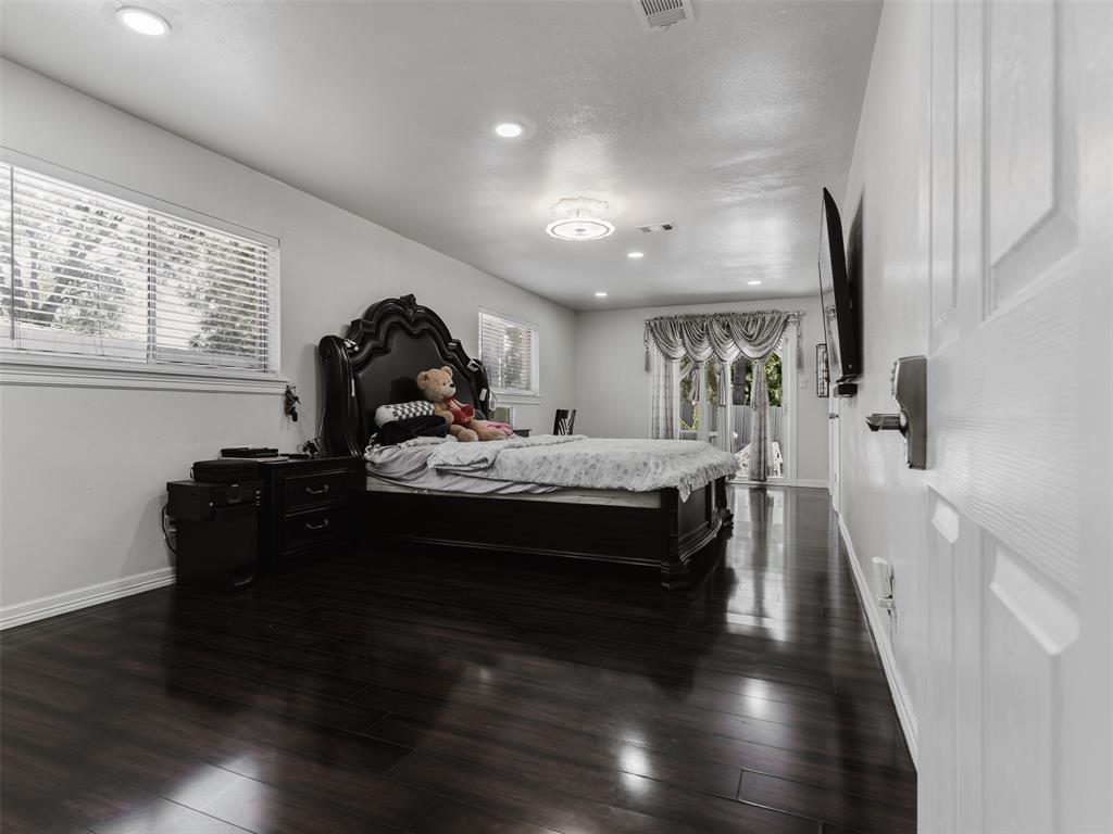 500 Oakwood Drive Property Photo 19
