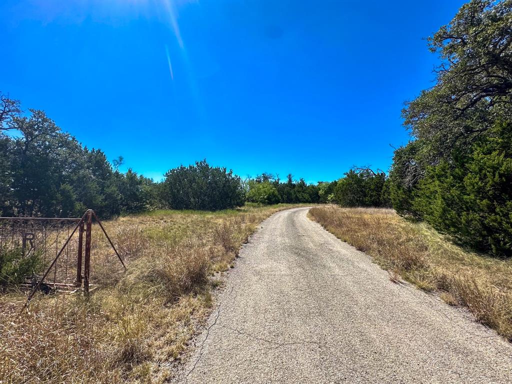 76 Private Road 840 Property Photo 1