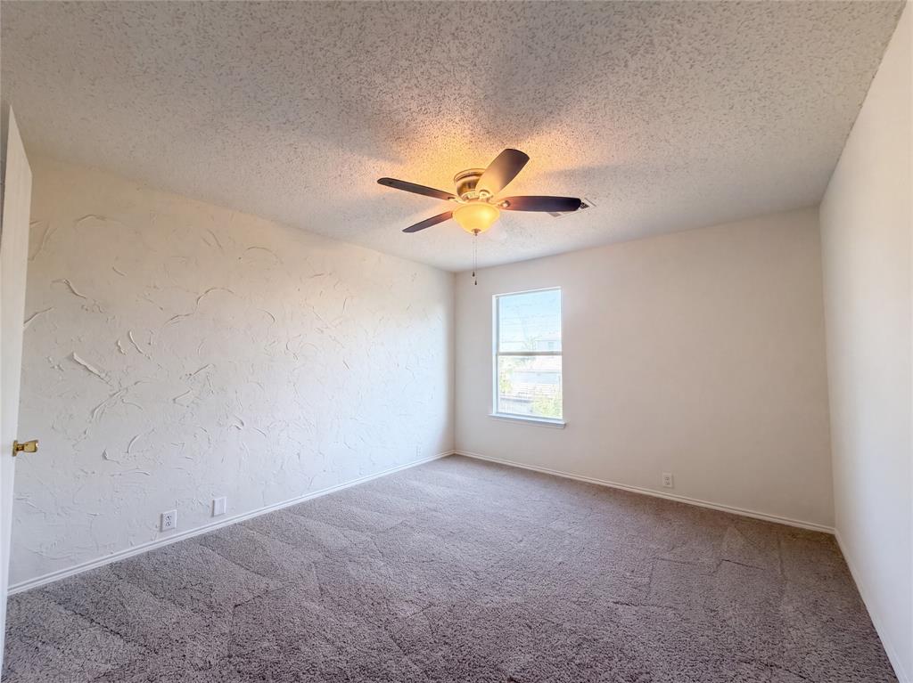 4325 Falcon Drive Property Photo 9