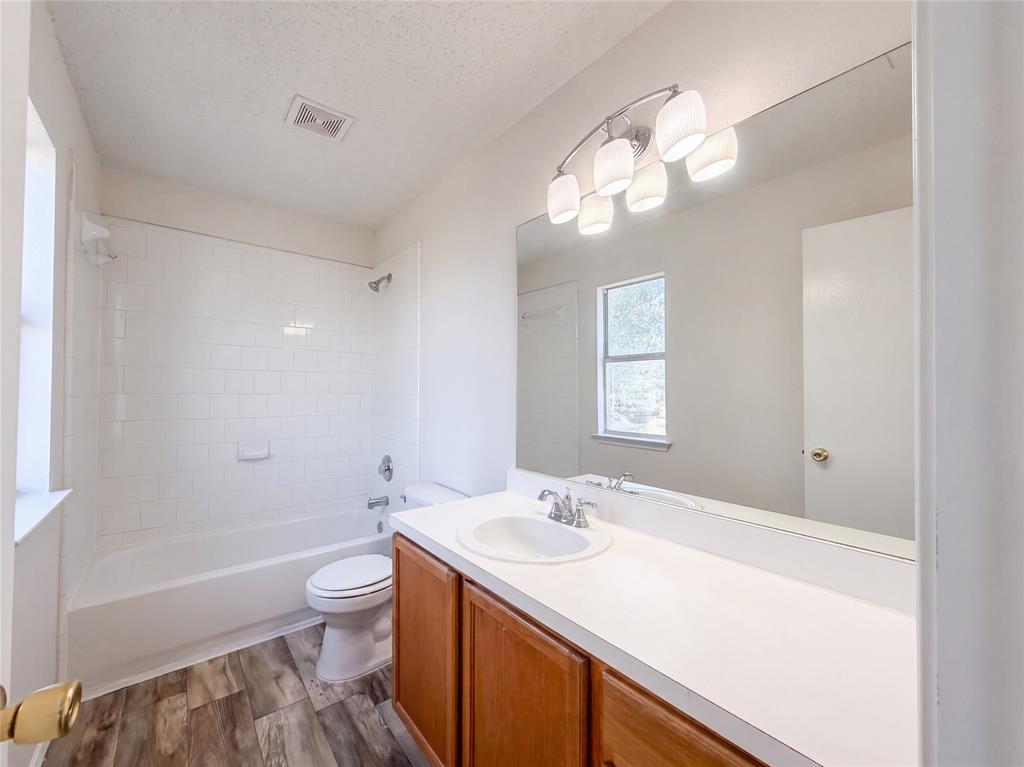 4325 Falcon Drive Property Photo 10