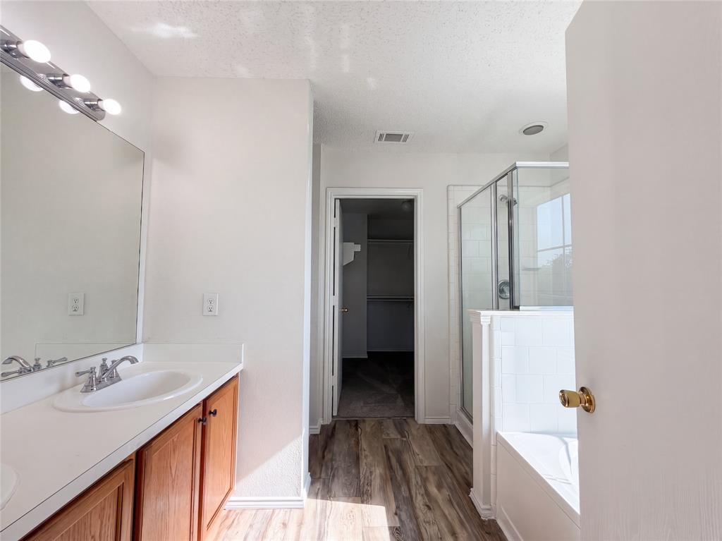 4325 Falcon Drive Property Photo 12