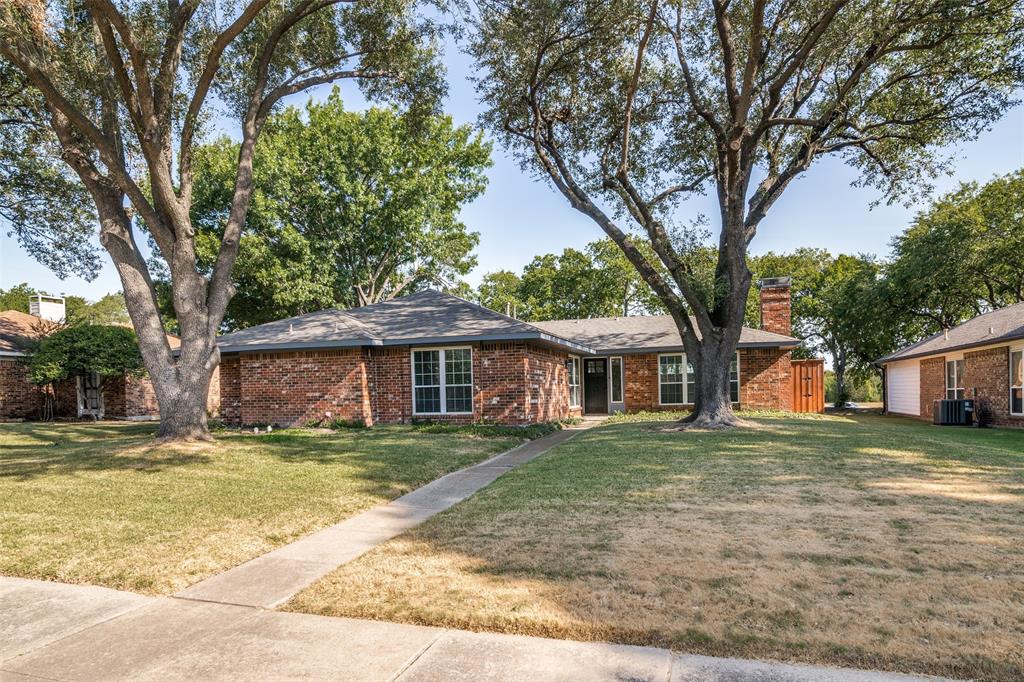 1609 Barclay Drive Property Photo 1