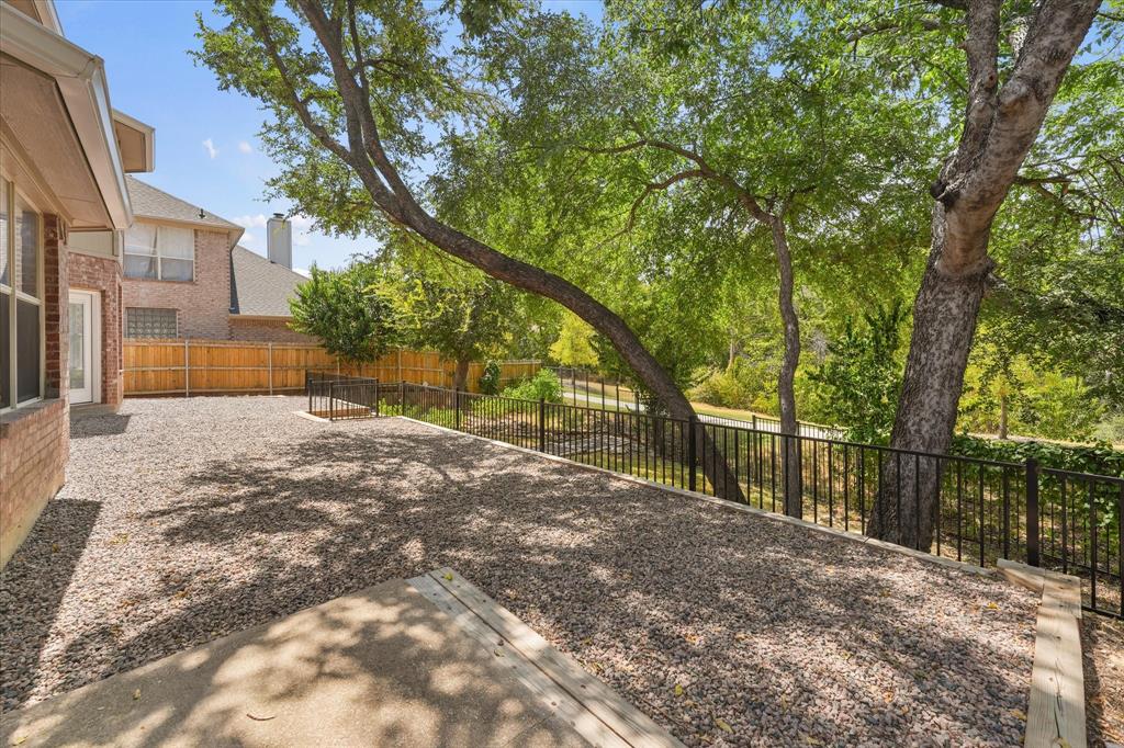 7800 Brookview Drive Property Photo 23