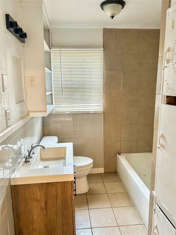 1701 W Main Property Photo 6