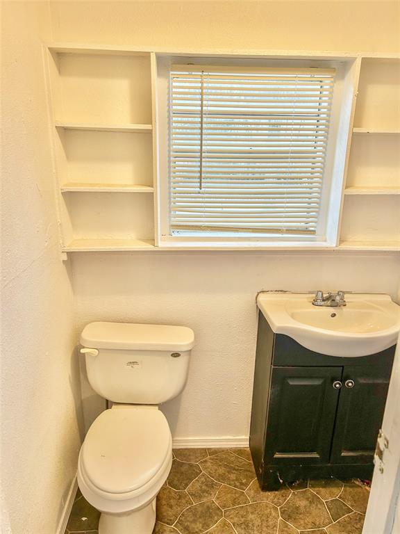 1701 W Main Property Photo 12