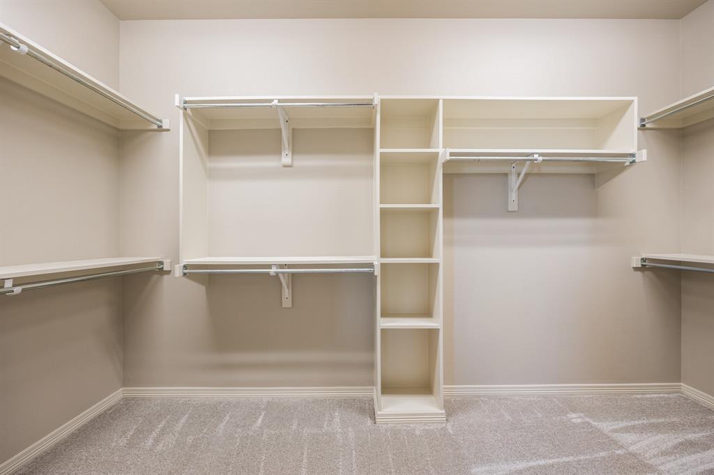 148 Stoneleigh Drive Property Photo 23