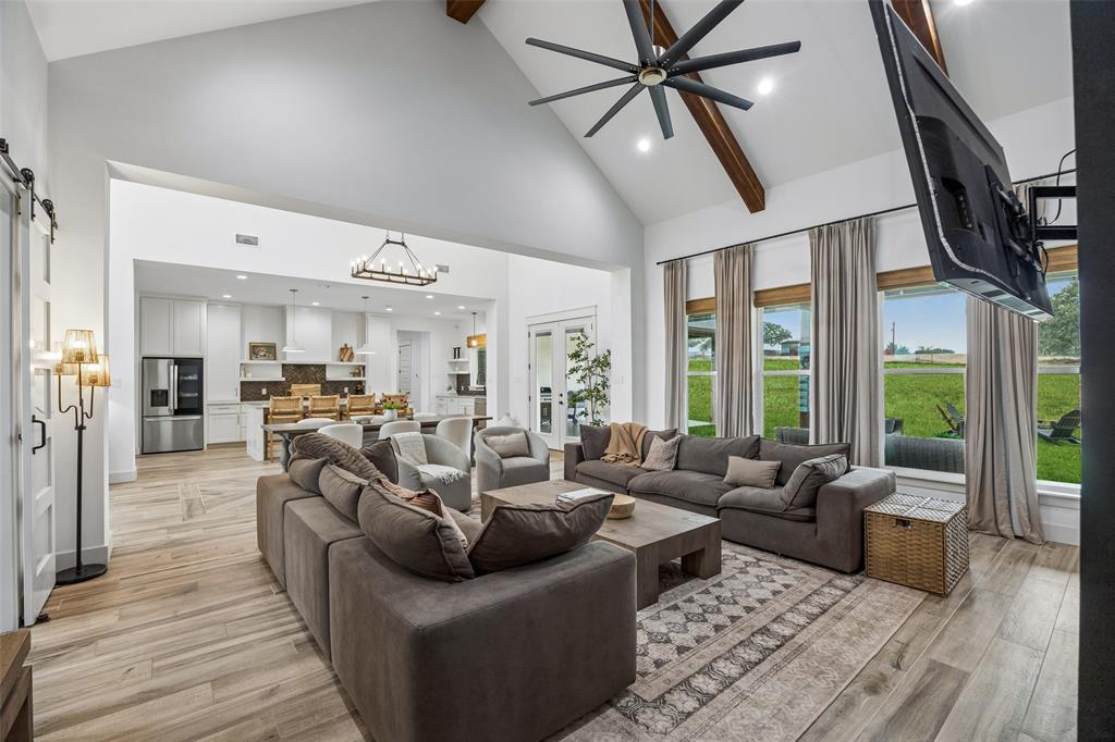 1032 Bluebonnet Ridge Property Photo 8