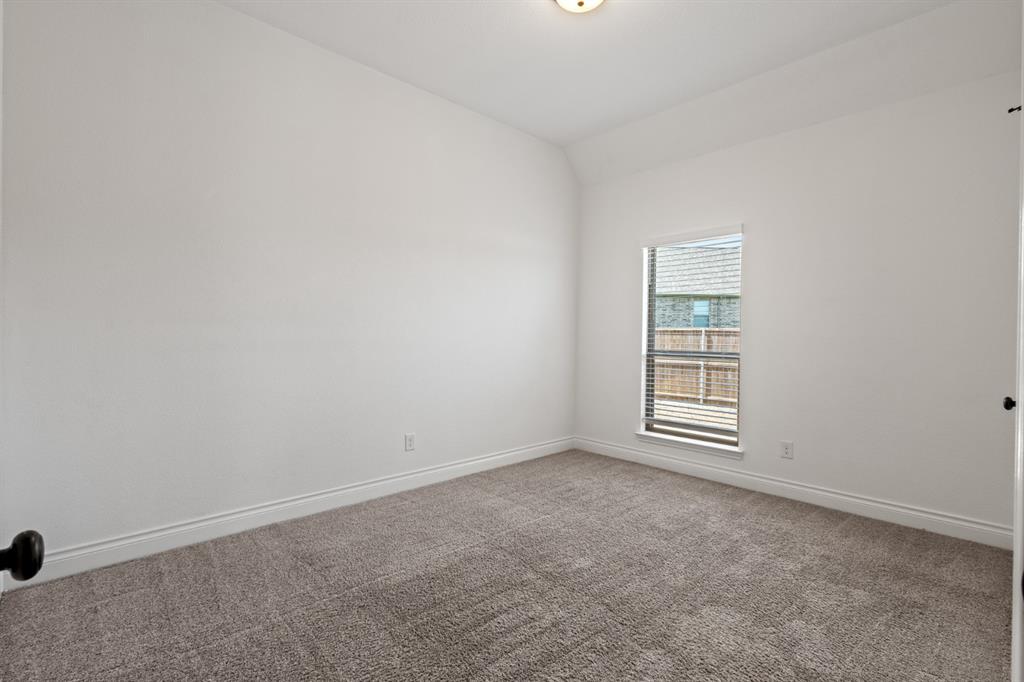 960 Knoxbridge Road Property Photo 22