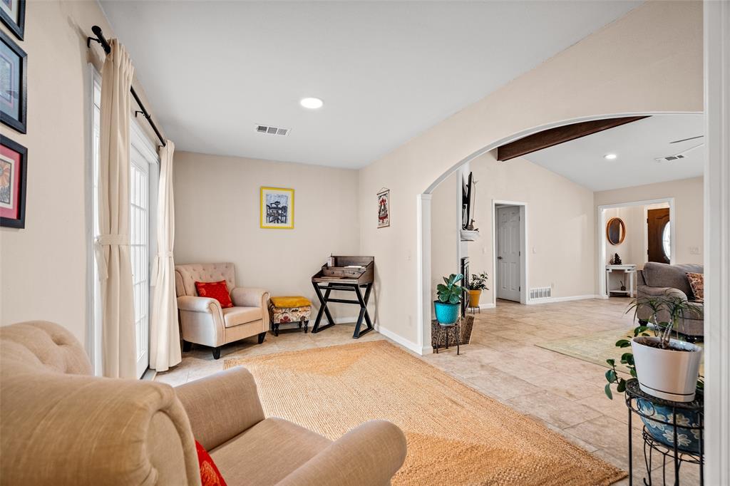 2304 Glen Forest Lane Property Photo 19