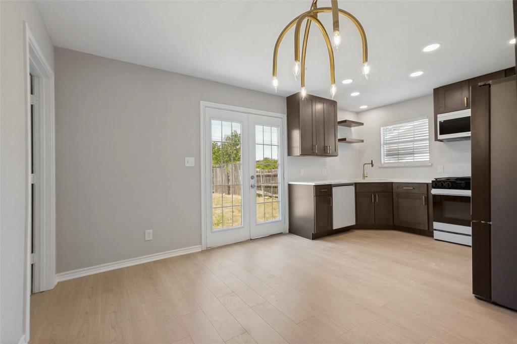 1205 Briarcove Drive Property Photo 12