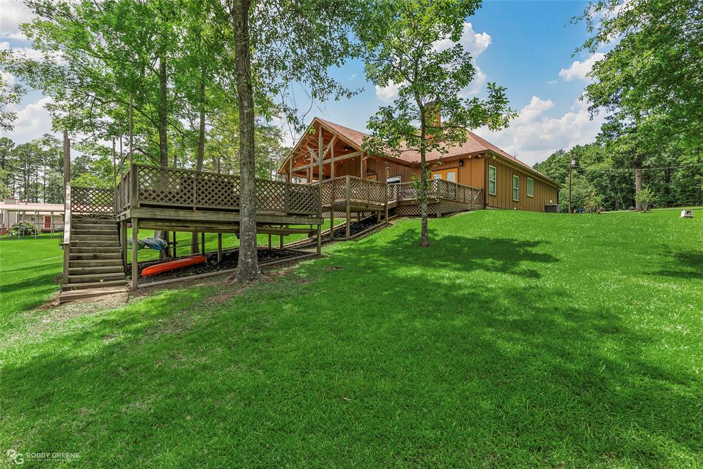 1072 Featherston Road Property Photo 10