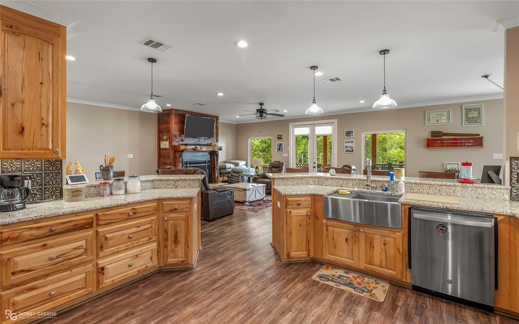 1072 Featherston Road Property Photo 19