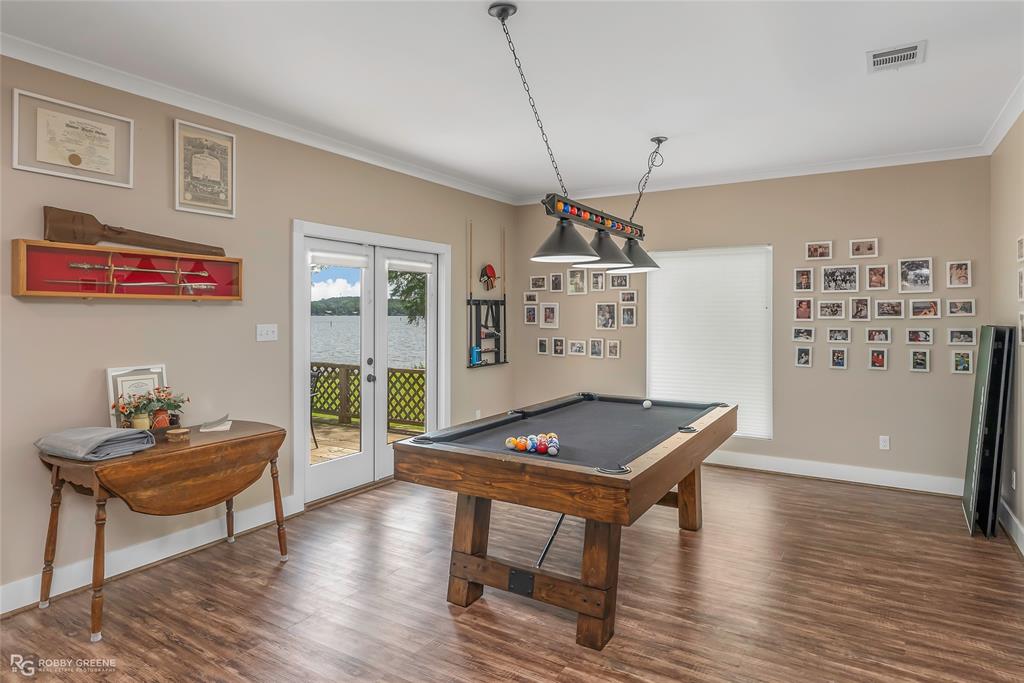 1072 Featherston Road Property Photo 21