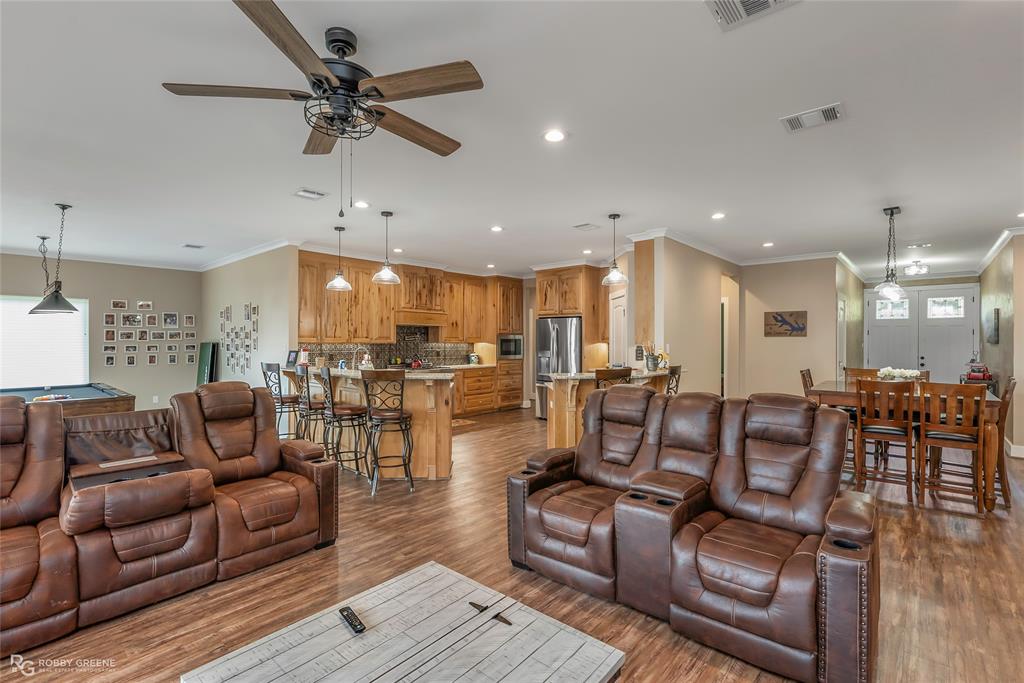 1072 Featherston Road Property Photo 23