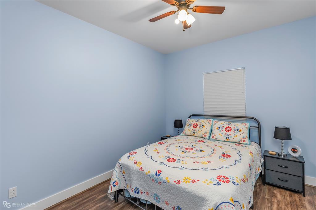 1072 Featherston Road Property Photo 34