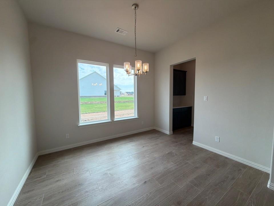 141 Pheasant Run Drive Property Photo 6