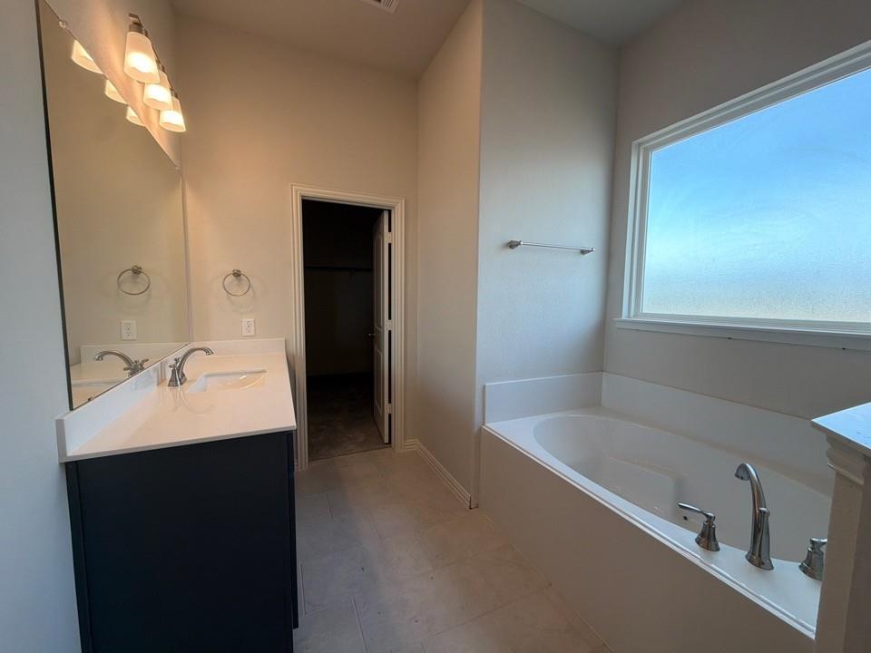 141 Pheasant Run Drive Property Photo 13