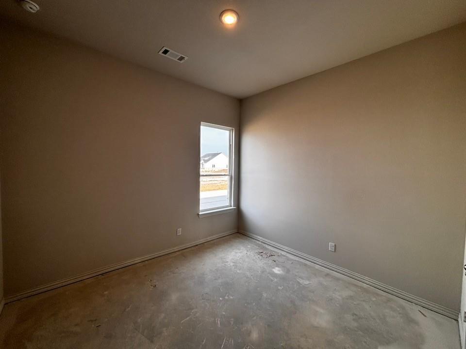 141 Pheasant Run Drive Property Photo 14