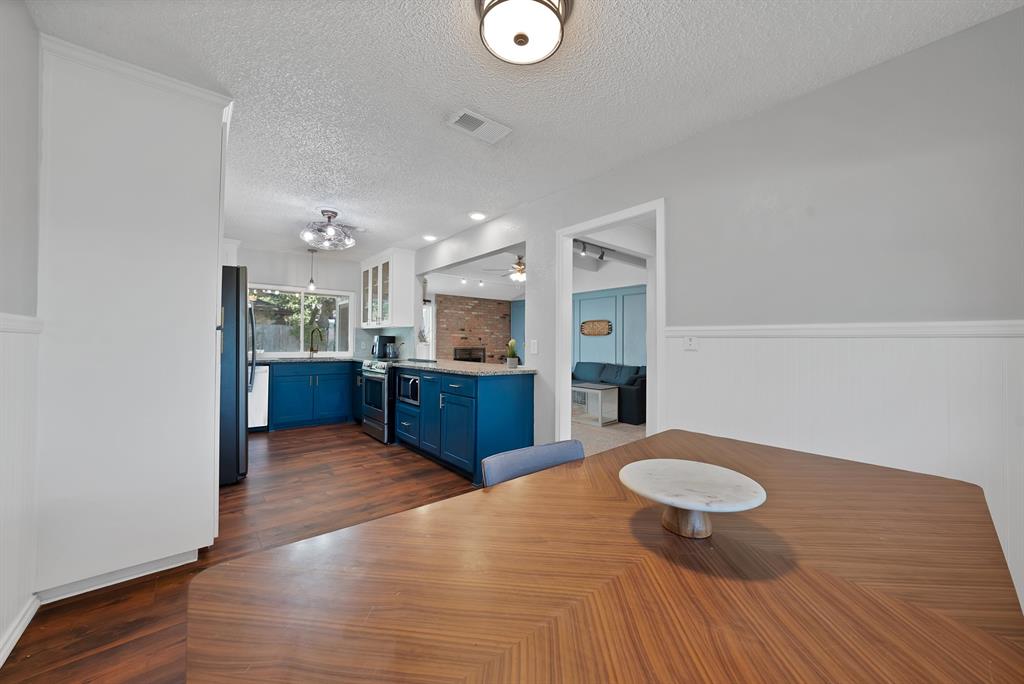 5405 Pineridge Drive Property Photo 8