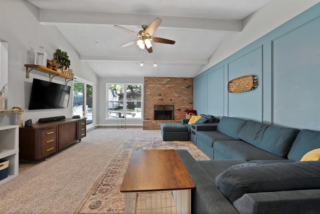 5405 Pineridge Drive Property Photo 15