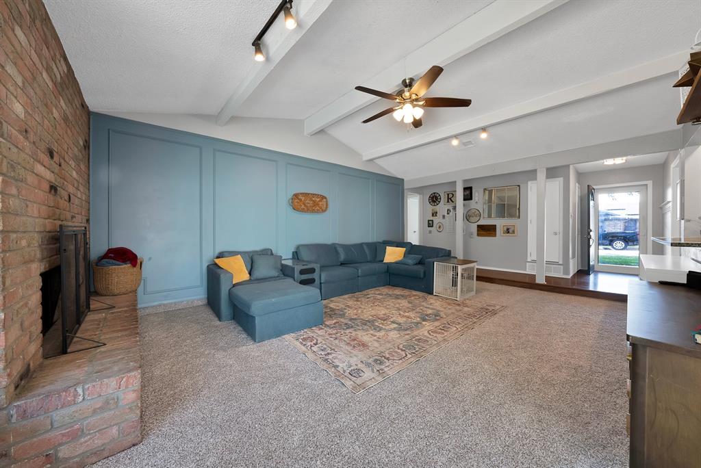 5405 Pineridge Drive Property Photo 18