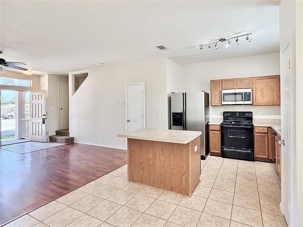 2632 Boedeker Drive Property Photo 2