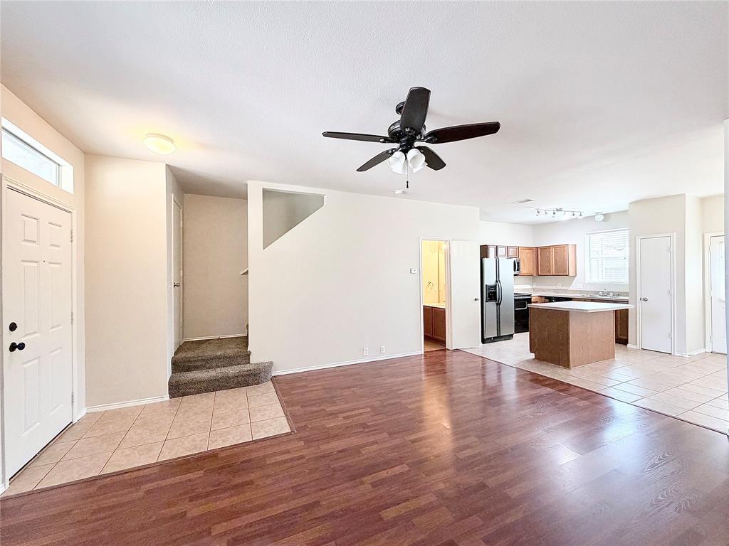 2632 Boedeker Drive Property Photo 3