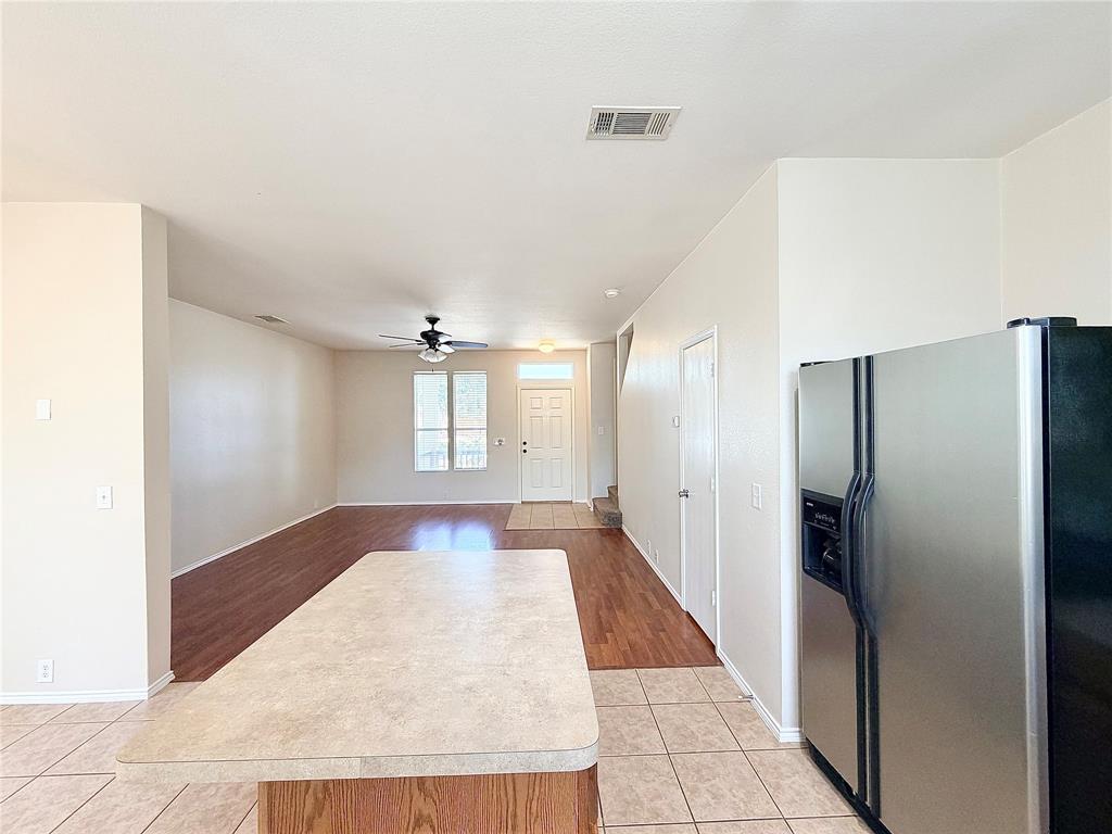 2632 Boedeker Drive Property Photo 7