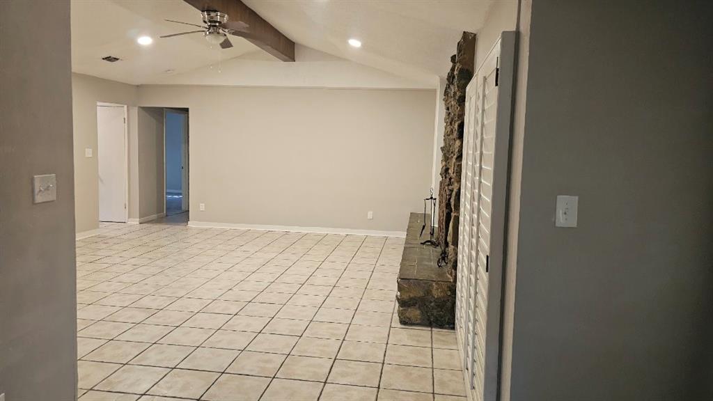 5660 Conlin Drive Property Photo 7