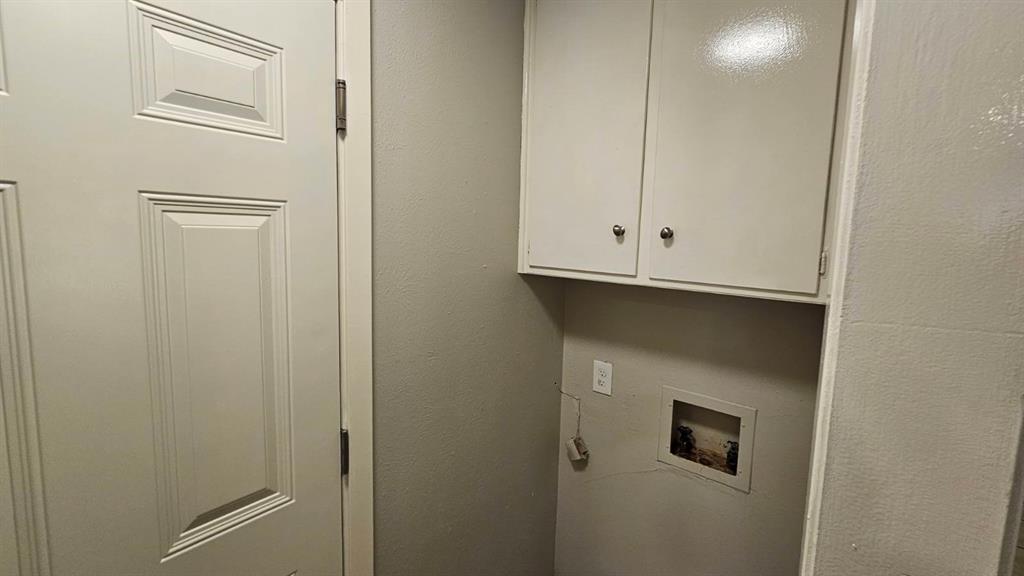 5660 Conlin Drive Property Photo 11