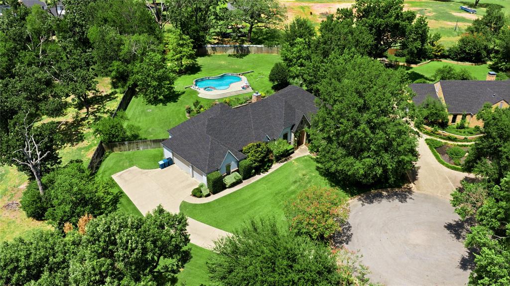 4 Mill Run Place Property Photo 1