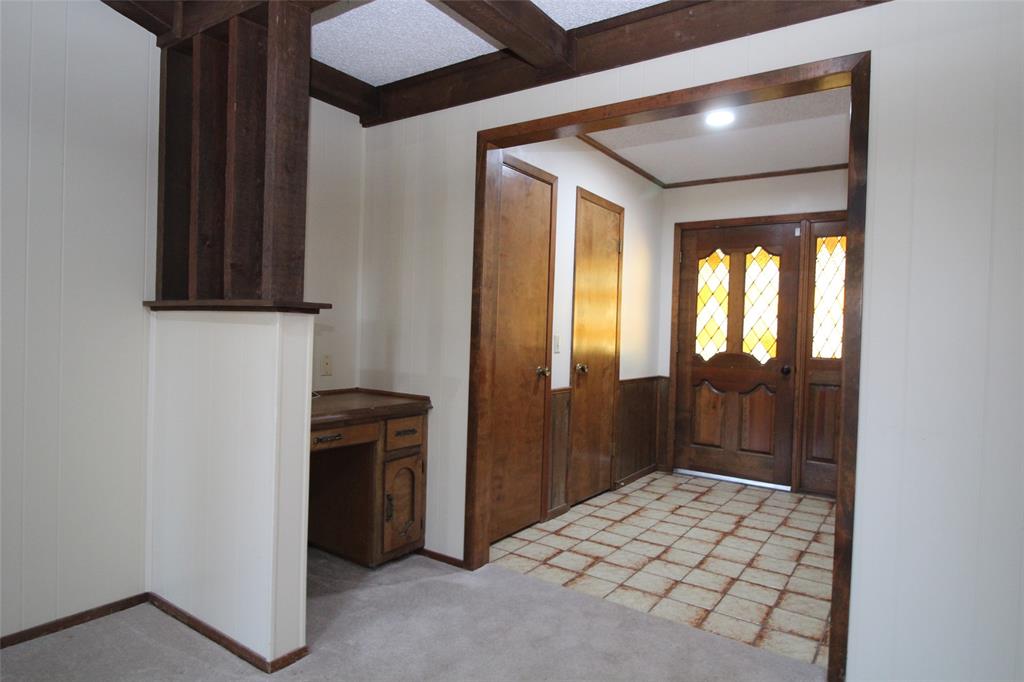 130 N L Street Property Photo 6