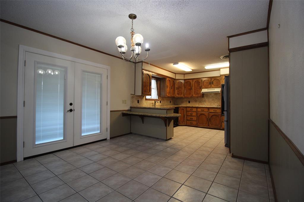 130 N L Street Property Photo 12