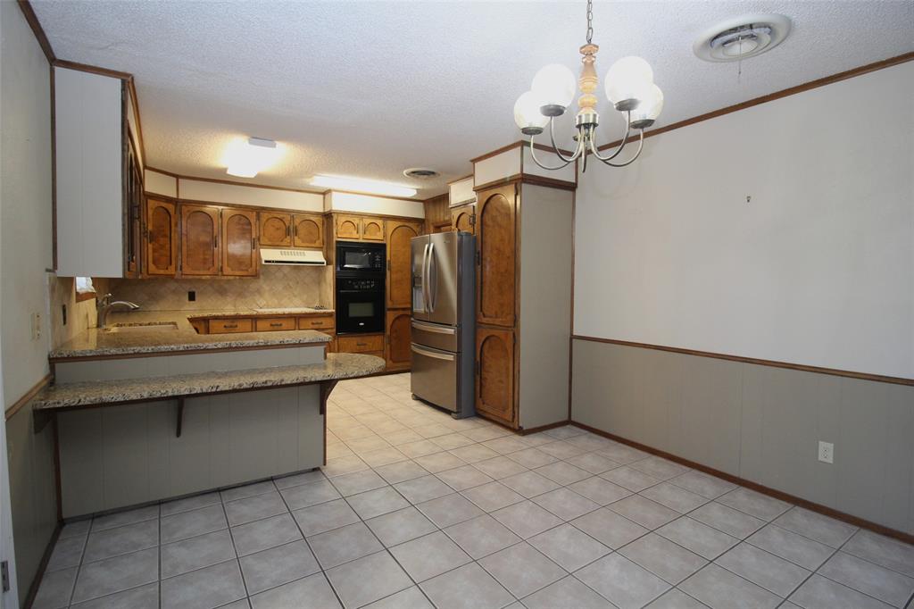 130 N L Street Property Photo 13