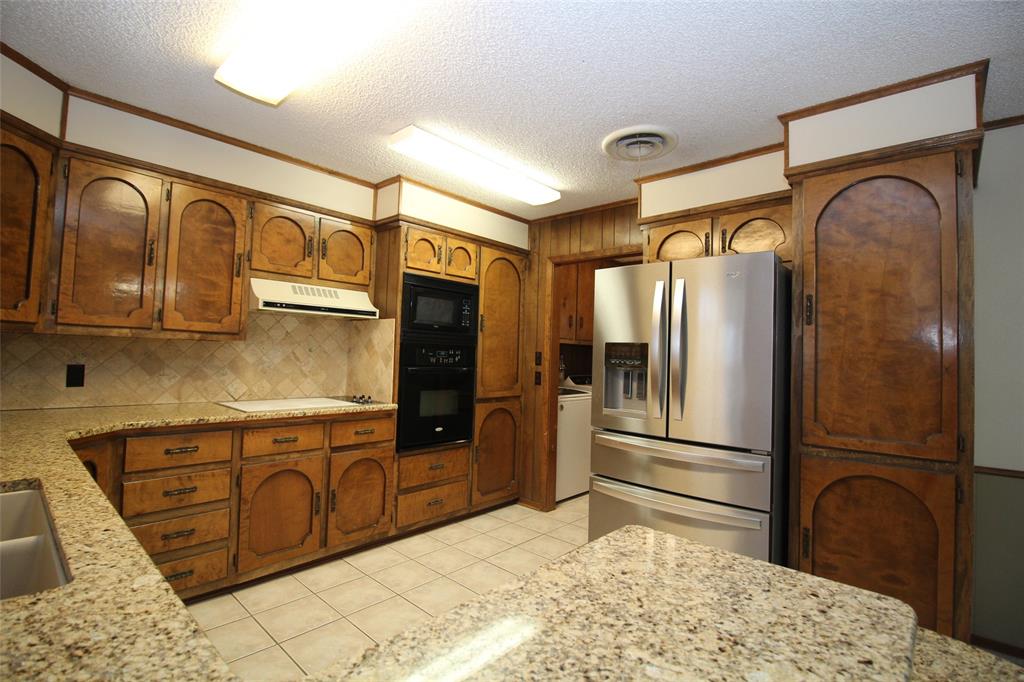 130 N L Street Property Photo 15