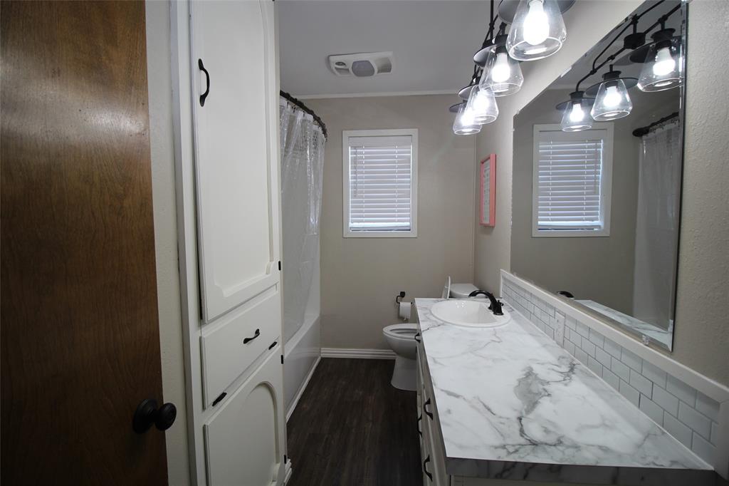 130 N L Street Property Photo 20