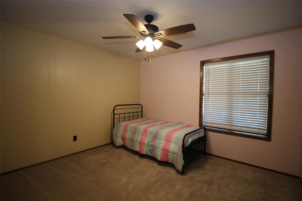 130 N L Street Property Photo 27